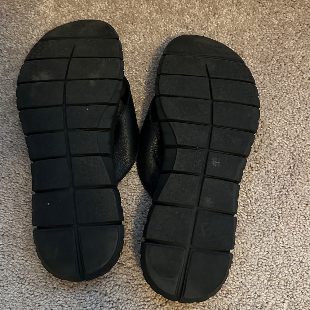 Men’s Cole Haan Zero Grand flip flops - Picture 6 of 6